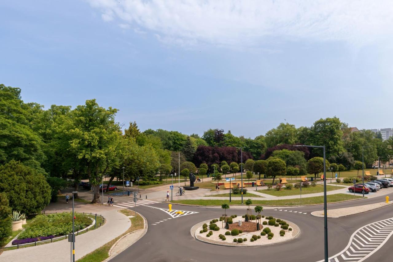 Seaside Apartamenty Centrum Park Kołobrzeg Buitenkant foto